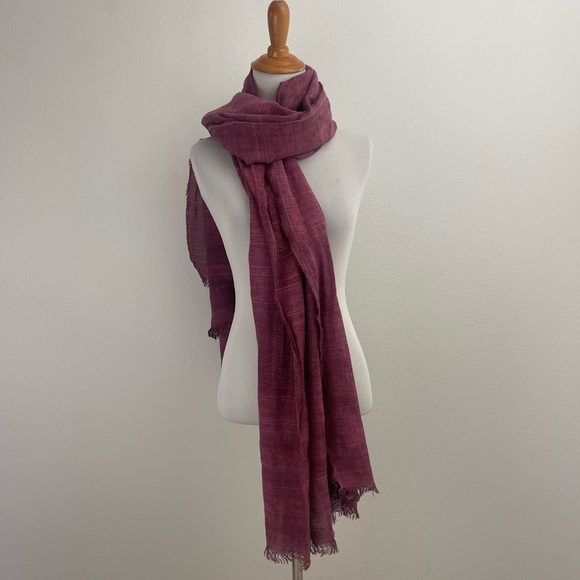 SCARF SHAWL FRINGE LIGHTWEIGHT PINK PURPLE DIAMOND WEAVE PATTERN SIZE 78" X 37" - Picture 2 of 4